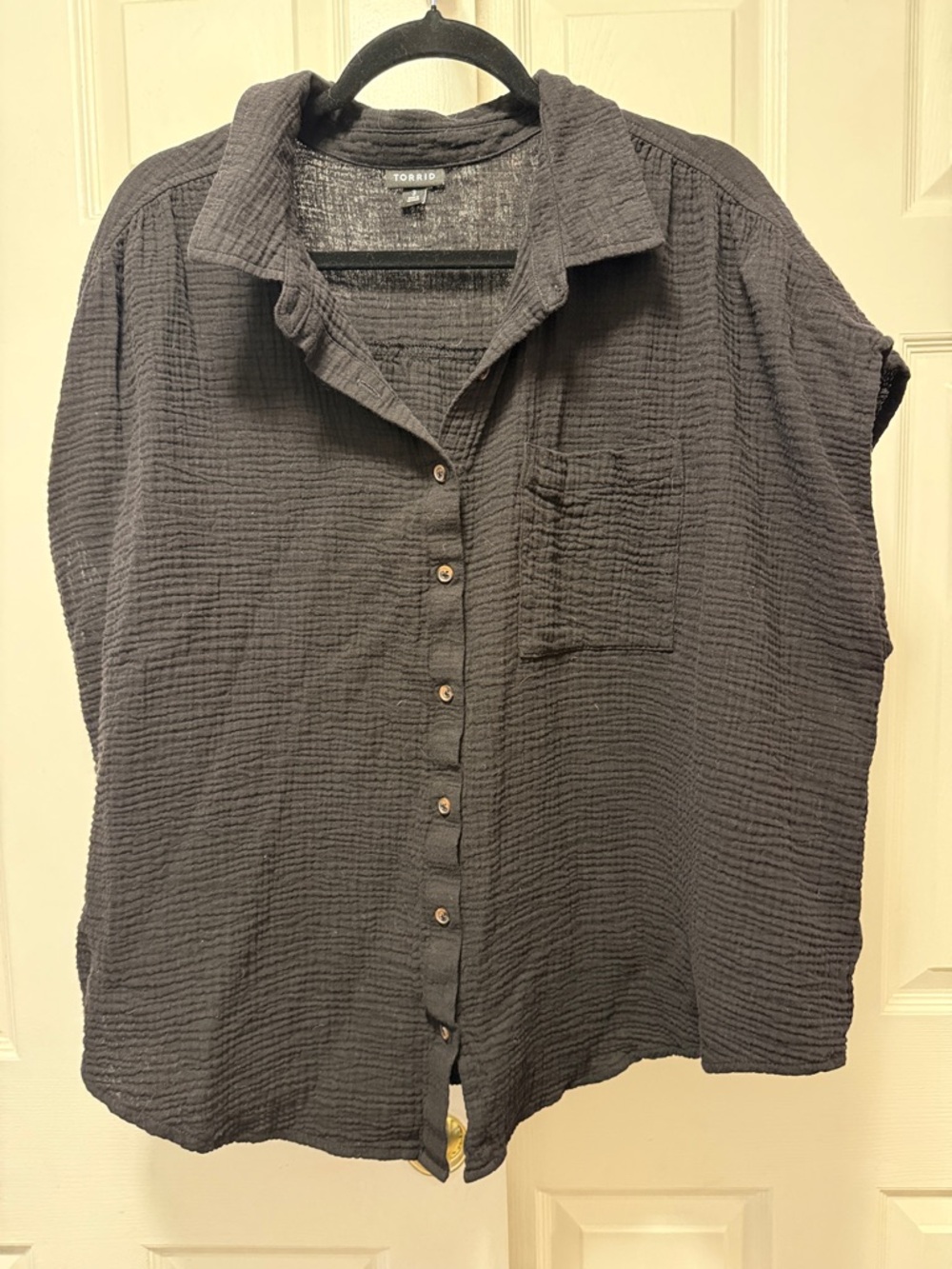 torrid 100% Cotton Black Dolman Button-up